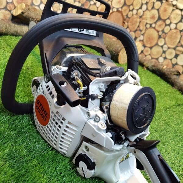 Motorna pila STIHL MS 251 - Slika 14