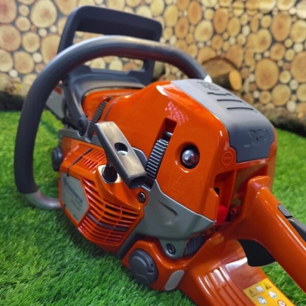 Motorna pila Husqvarna 550XP Mark II - Slika 9