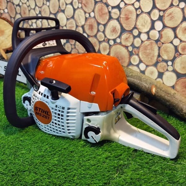 Motorna pila STIHL MS 251 - Slika 10
