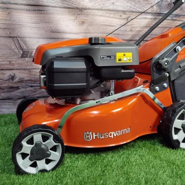 Motorna kosilica Husqvarna LC 140P - Slika 20