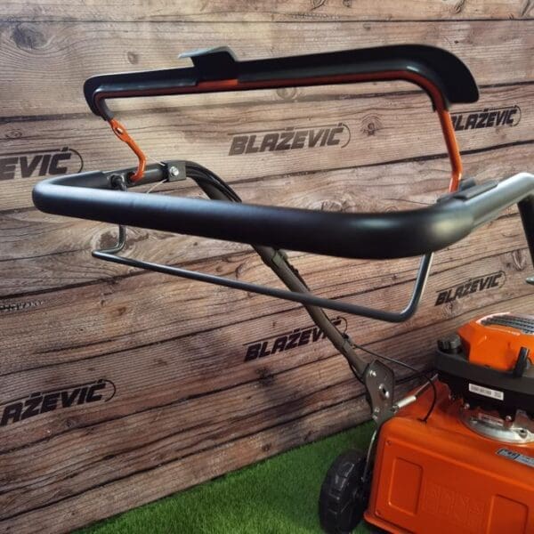 Motorna kosilica Husqvarna LB 256SP - Slika 28