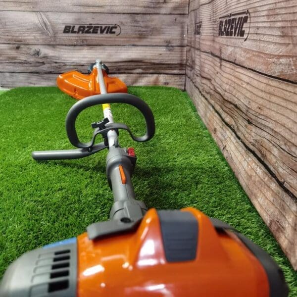 HUSQVARNA 525RJX - Slika 8