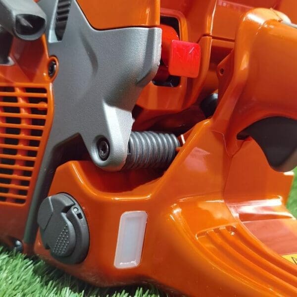 Motorna pila Husqvarna 572XP - Slika 24