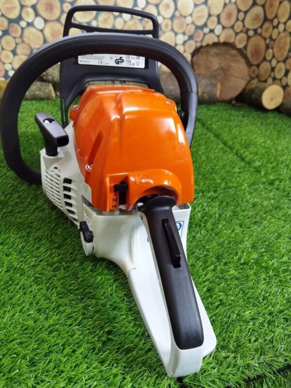 Motorna pila STIHL MS 231 C-BE - Slika 2