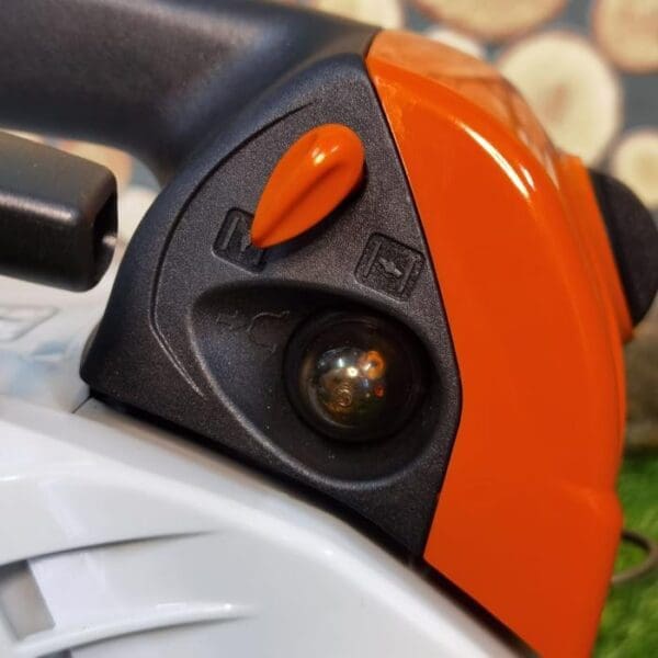 Motorna pila STIHL MS 151 TC-E - Slika 19