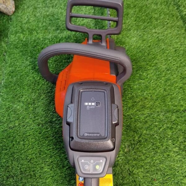 Baterijska pila Husqvarna 120i SET - Slika 3