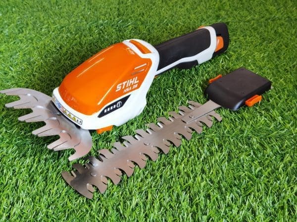 STIHL akumulatorske škare HSA 26 - Slika 5