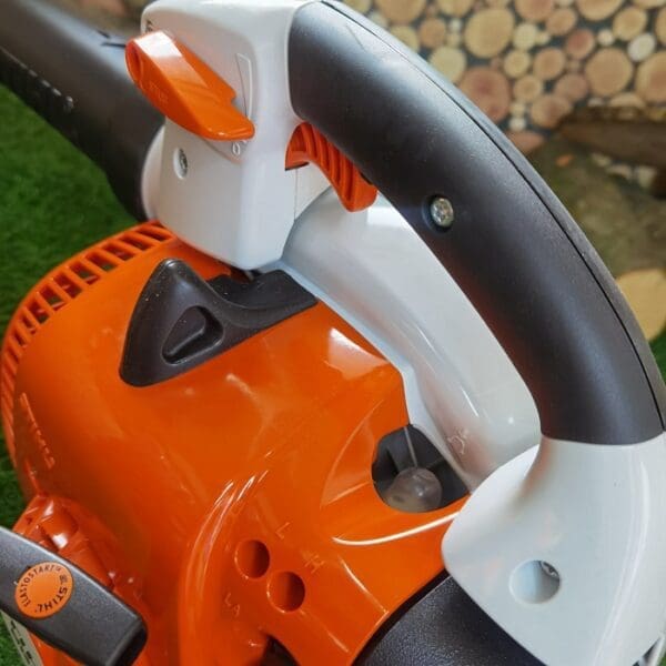 Motorni puhač STIHL BG 86 - Slika 6