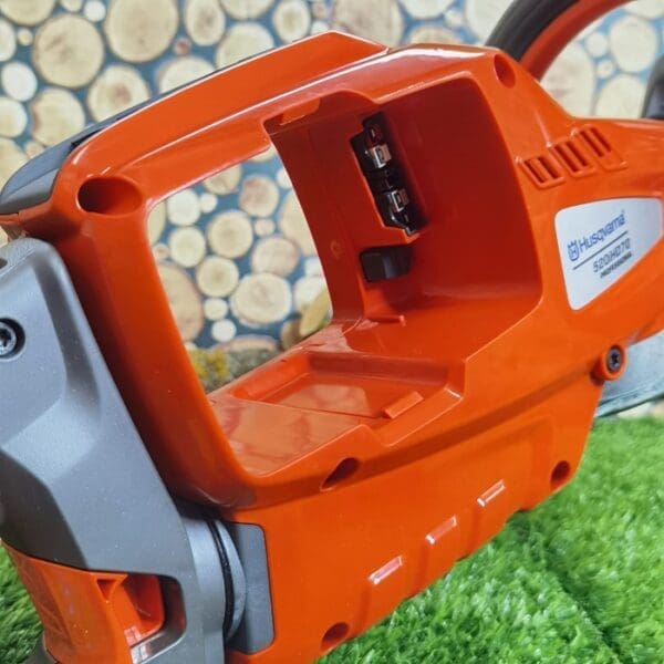 Baterijske škare Husqvarna 520i HD70 - Slika 5