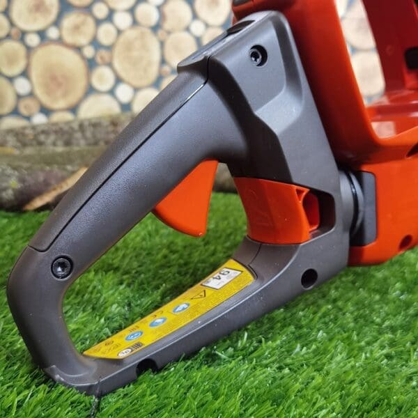 Baterijske škare Husqvarna 520i HD70 - Slika 4