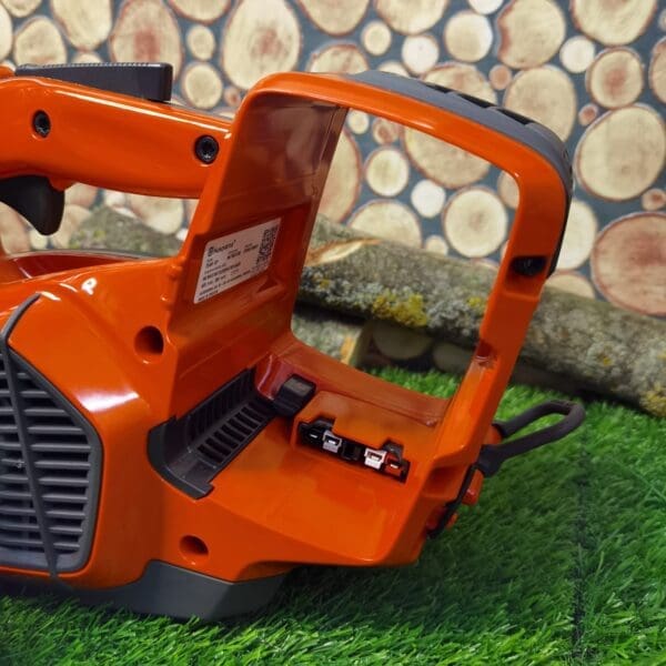 Baterijska pila Husqvarna T540i XP - Slika 2