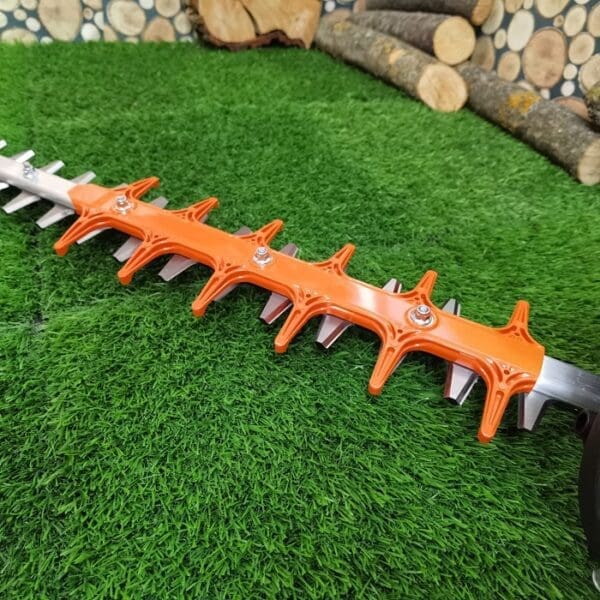 STIHL motorne škare HS 82 R - Slika 3