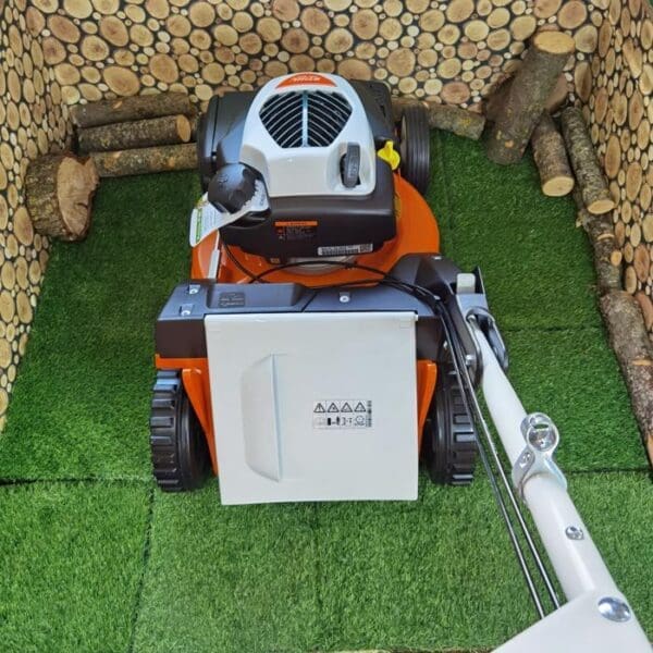 STIHL motorna kosilica RM 650 T - Slika 12