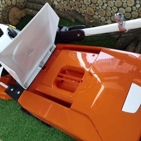 STIHL motorna kosilica RM 650 T - Slika 8