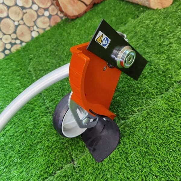 STIHL FCB-KM rezač rubova - Slika 3
