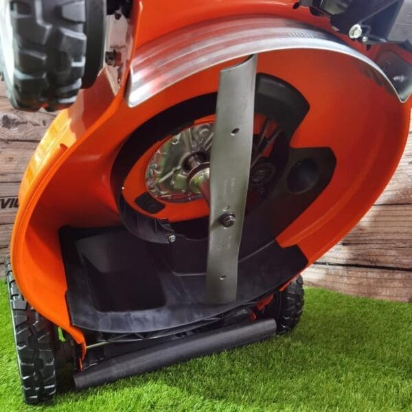 Motorna kosilica Husqvarna LC 353AWD - Slika 21