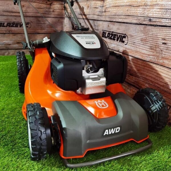 Motorna kosilica Husqvarna LC 353AWD - Slika 24