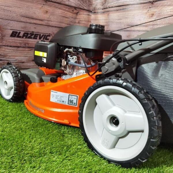 Motorna kosilica Husqvarna LC 353AWD - Slika 28
