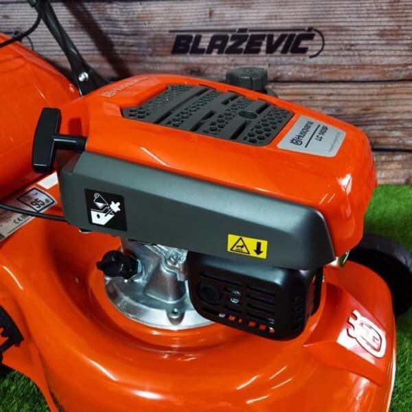 Motorna kosilica Husqvarna LC 140SP - Slika 7