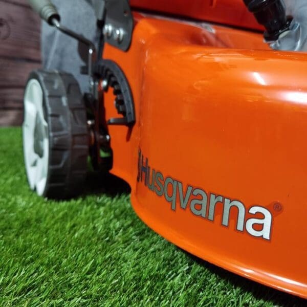Motorna kosilica Husqvarna LC 140SP - Slika 14
