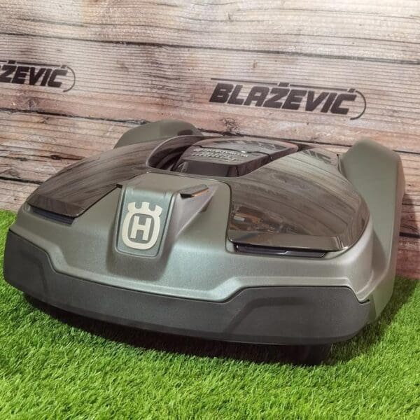 Husqvarna Automower 430X robotska kosilica - Slika 3