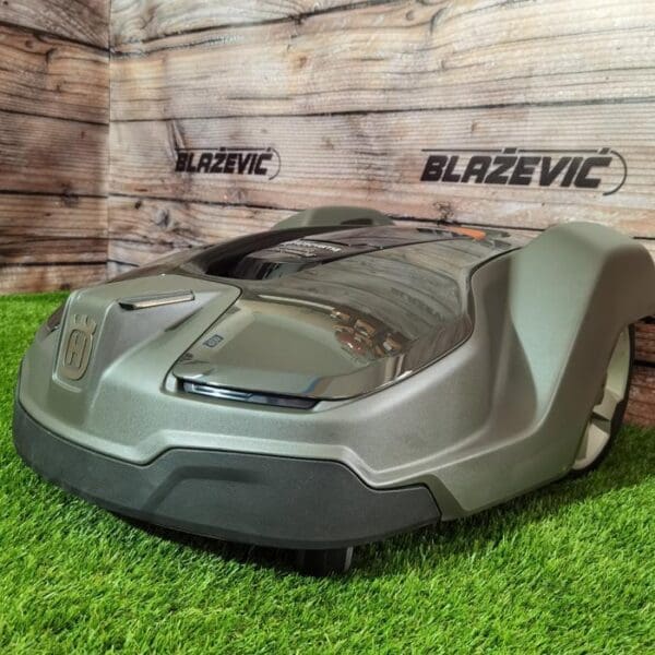 Husqvarna Automower 430X robotska kosilica - Slika 6