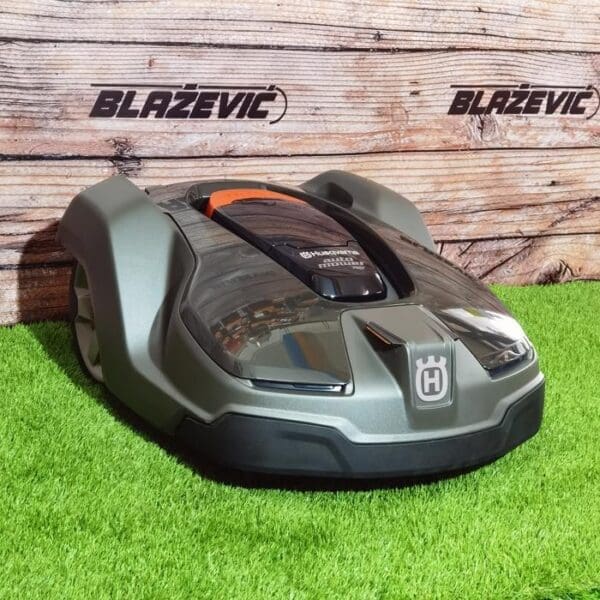 Husqvarna Automower 430X robotska kosilica - Slika 19