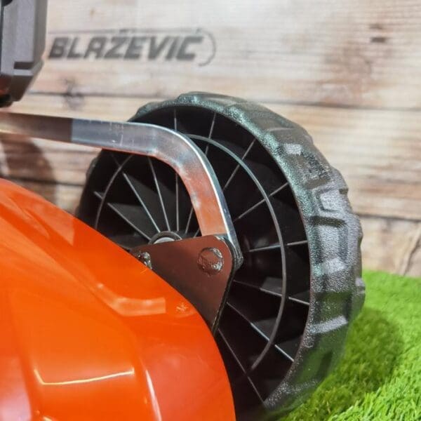 Motorna kosilica Husqvarna LC 151S - Slika 14