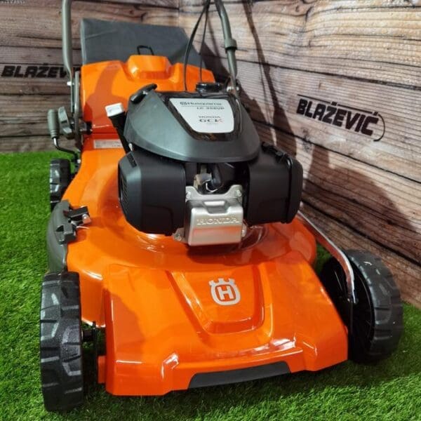 Motorna kosilica Husqvarna LC 356VP - Slika 4