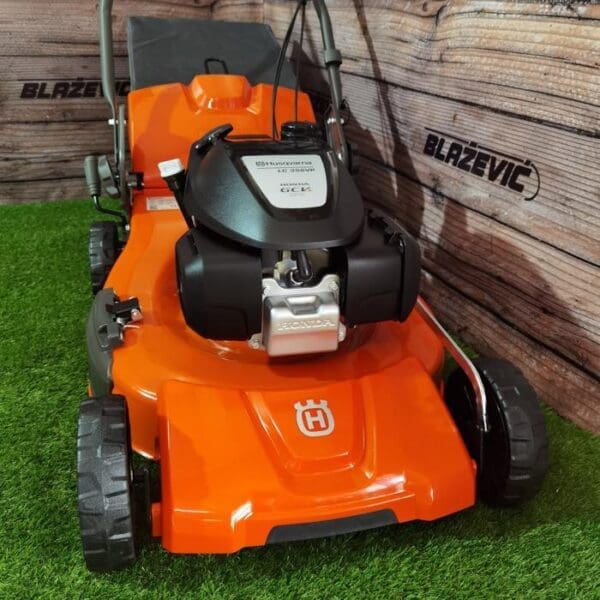 Motorna kosilica Husqvarna LC 356VP - Slika 15