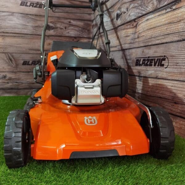 Motorna kosilica Husqvarna LC 356VP - Slika 17