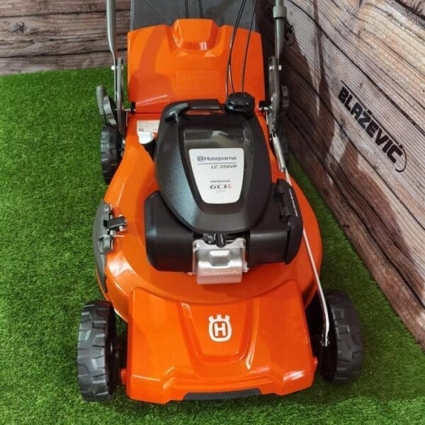 Motorna kosilica Husqvarna LC 356VP - Slika 18