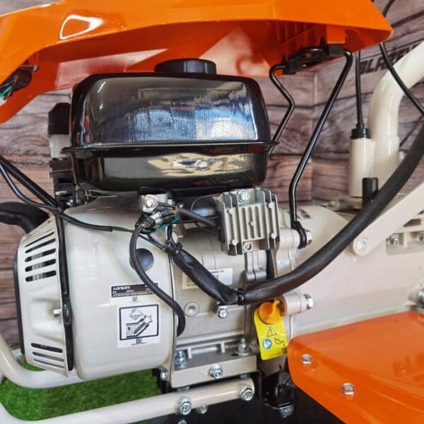 STIHL motorna kopačica MH 700 - Slika 22