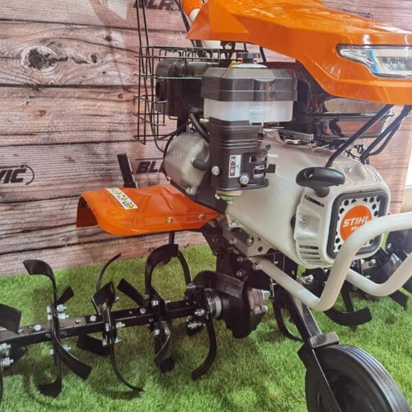 STIHL motorna kopačica MH 700 - Slika 27