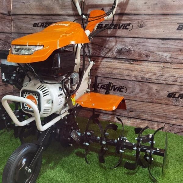 STIHL motorna kopačica MH 700 - Slika 14