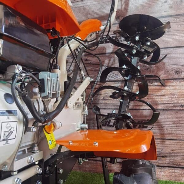 STIHL motorna kopačica MH 700 - Slika 44