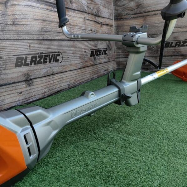 Baterijski trimer Husqvarna 535i RXT - Slika 4
