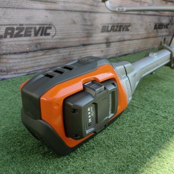 Baterijski trimer Husqvarna 535i RXT - Slika 23