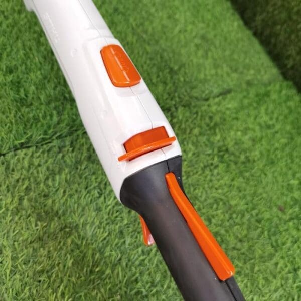 Akumulatorski trimer STIHL FSA 57 s 2X AK 10 i AL 101 - Slika 10