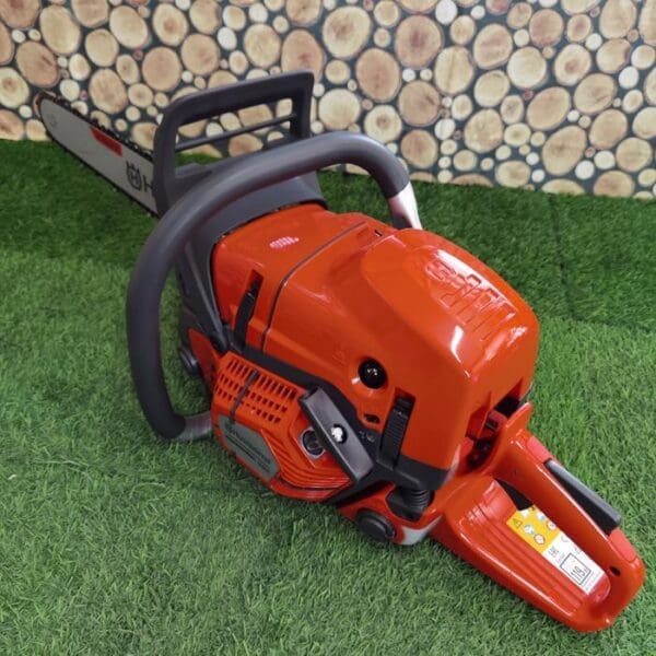 Motorna pila Husqvarna 585 - Slika 16