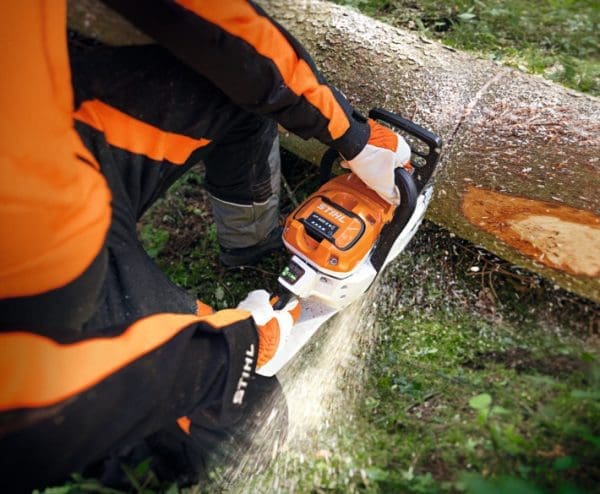 Akumulatorska motorna pila STIHL MSA 300 - Slika 3
