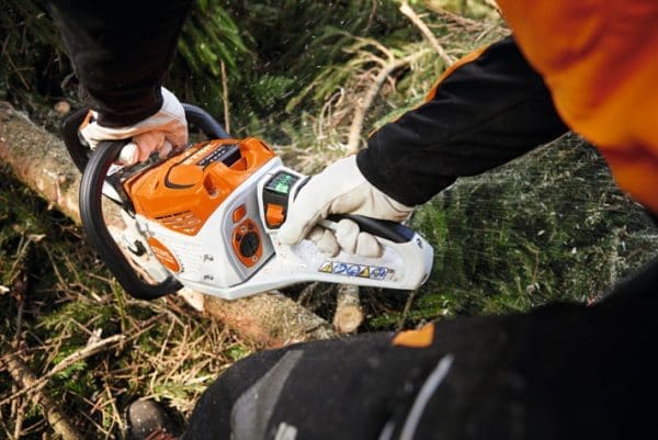 Akumulatorska motorna pila STIHL MSA 300 - Slika 2